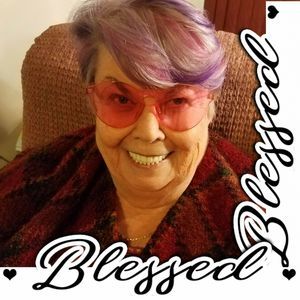 Meet your Posher, Caro joan